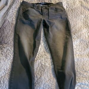 Democracy Charcoal Gray Dwn